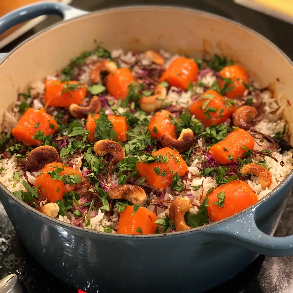 A beautiful chicken biryani in a Le Creuset Pot